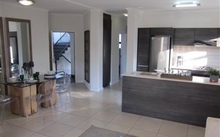 3 Bedroom Townhouse in Olivedale