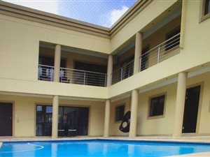 4 Bed House in Warrenton