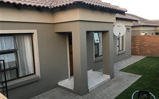 3 Bedroom Townhouse in Trichardt