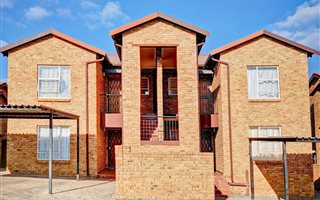 2 Bedroom House in Honeydew