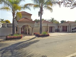 4 Bed House in Fourways Gardens