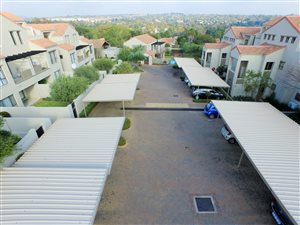 1 Bed Apartment in Douglasdale