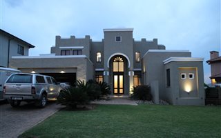 4 Bedroom House in Willow Acres