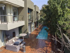 6 Bed House in Hurlingham