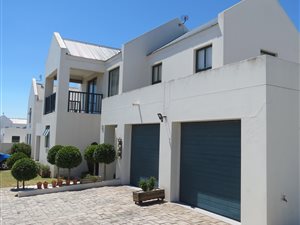 3 Bed House in Blue Lagoon