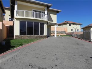 4 Bed House in Southgate