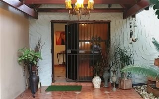 4 Bedroom House in Rietondale