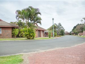 2 Bed Townhouse in Birdswood