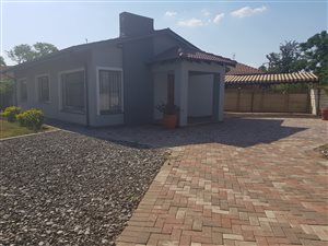 3 Bed House in Oos-Einde