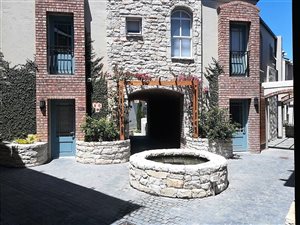 3 Bed Apartment in Nooitgedacht Estate