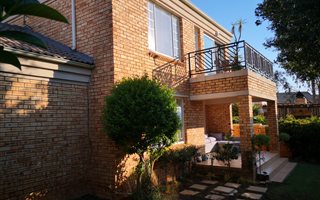 3 Bedroom Cluster in Wilgeheuwel