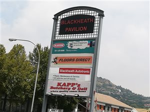 143 m² Retail Space in Blackheath