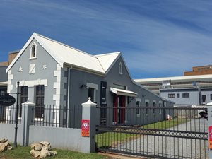 230 m² Commercial space in Port Shepstone