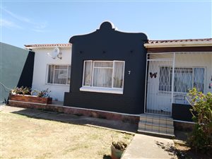 5 Bedroom House in Bothasrus