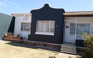 5 Bedroom House in Bothasrus