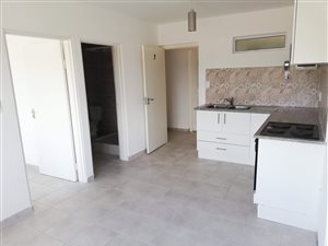 2 Bedroom Apartment in Klein Parys