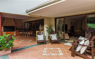 5 Bedroom House in Beacon Bay