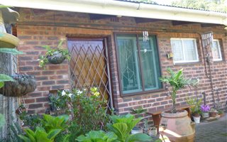2 Bedroom Simplex in Pinetown Central
