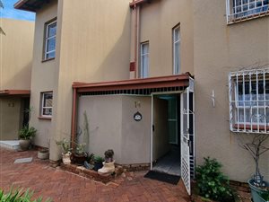 2 Bed Duplex in Dorandia