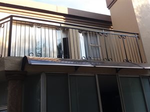4 Bed House in Highveld