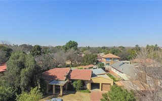 3 Bedroom House in Wierda Park
