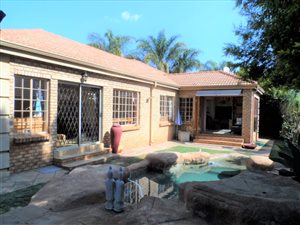 3 Bed House in Eldoraigne