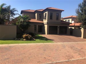 3 Bed Townhouse in Bartlett