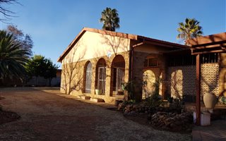 3 Bedroom House in Neserhof