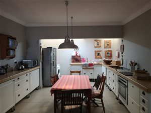 3 Bed House in Westbrook