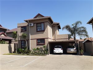 3 Bed Townhouse in Newmarket Park