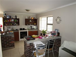 3 Bed House in Meadowbrook