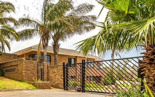4 Bedroom House in Welgemoed