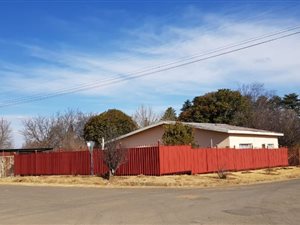 3 Bed House in Ficksburg