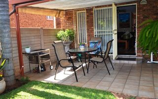 2 Bedroom Apartment in Doornpoort and surrounds