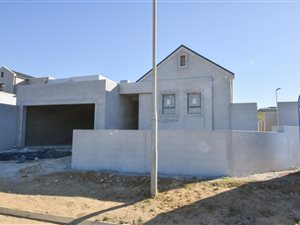3 Bed House in Kelderhof Country Village