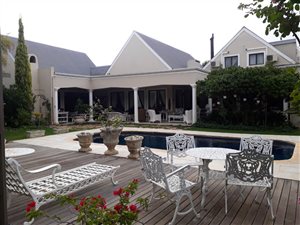18 ha Farm in Paarl