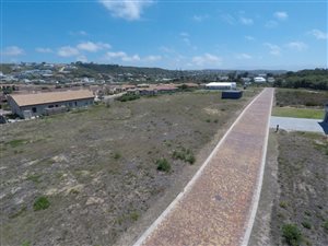 568 m² Land available in Plettenberg Bay