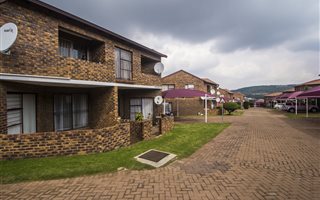 3 Bedroom Duplex in Liefde en Vrede