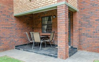 2 Bedroom House in Montana Gardens