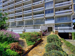 1 Bed Apartment in Parktown