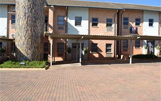 63 m² Office Space in Faerie Glen