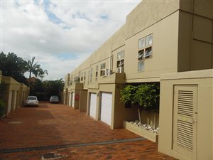 3 Bedroom Duplex in Essenwood