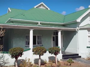 710 m² Commercial space in Oudtshoorn Central