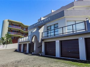 3 Bed Apartment in Manaba