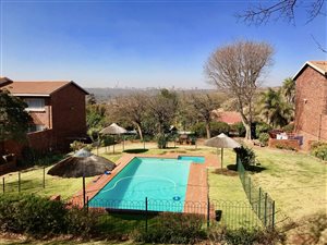 2 Bed Apartment in Northcliff