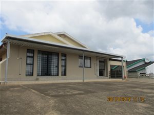 4 Bed House in Hippo Road