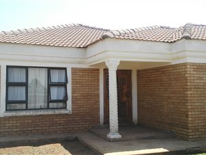 3 Bed House in Jameson Park