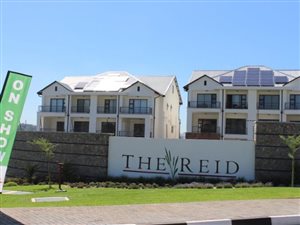 1 Bed Apartment in Linbro Park