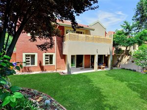 5 Bed Cluster in Westcliff
