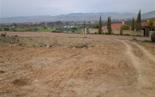 1114 m² Land available in Fairway Heights